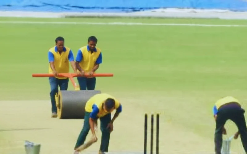 ছ’ বছর পর ইডেনে টেস্ট ফিরছে! পিচ নিয়ে বড় ঘোষণা করলেন সুজন মুখোপাধ্যায়